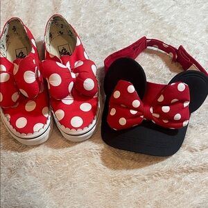 DisneyMINNIE  Red & White Polka Dot Slip-On Sneakers with Bow  size 8